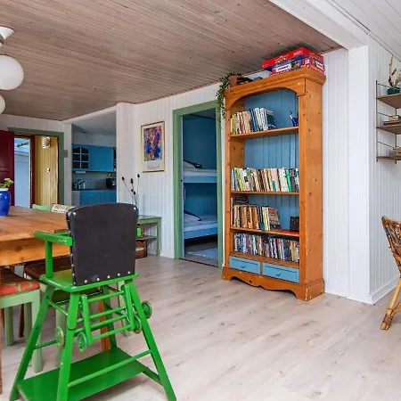6 Person In Grenå